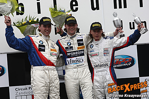 Bas Schothorst op de hoogste podiumtrede